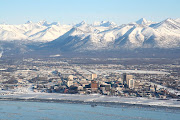 Anchorage. Minha viagem começa no aeroporto internacional Tom Jobim, .